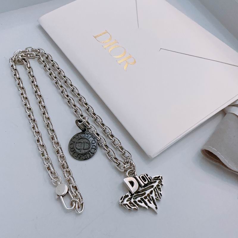 Dior Necklace 05lyr281